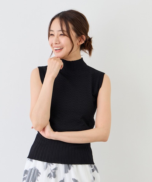 Jayro(ジャイロ)の「ヘリンボーンノースリニット(Tシャツ/カットソー・レディース・ダークブラウン/ブラック/ベージュ/ホワイト/レンガ/イエロー・M)」の7枚目の写真