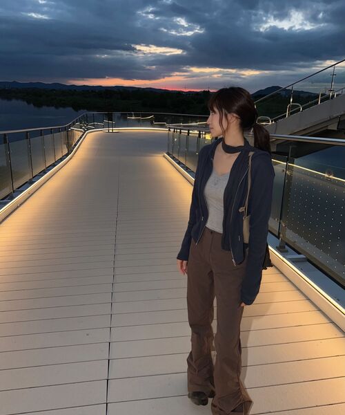 TOFFEE WOMEN(トフィーウィメン)の「Wベルトループシャーリングbootカットパンツ (CHARCOAL)(その他パンツ・レディース・その他・SMALL/MEDIUM/LARGE)」の8枚目の写真