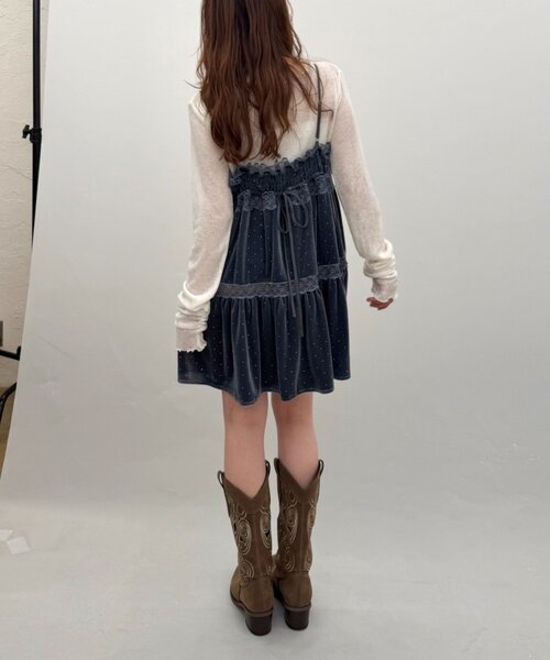 w closet(ダブルクローゼット)の「ベロアレース使いミニキャミワンピース(ワンピース・レディース・ベージュ/イエロー/ブラック/ブルー・FREE)」の14枚目の写真