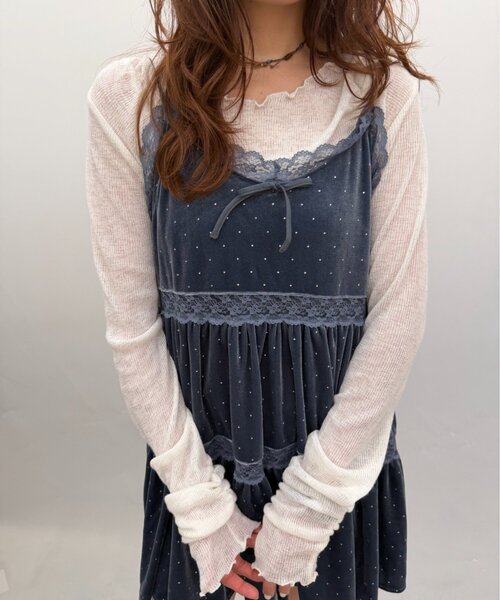 w closet(ダブルクローゼット)の「ベロアレース使いミニキャミワンピース(ワンピース・レディース・ベージュ/イエロー/ブラック/ブルー・FREE)」の15枚目の写真