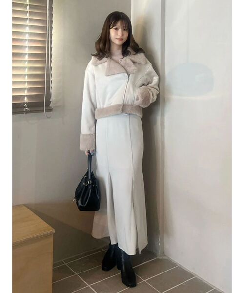 MERCURYDUO(マーキュリーデュオ)の「バックレースアップストレッチマーメイドスカート(スカート・レディース・アイボリー/ブラック・SMALL/MEDIUM)」の3枚目の写真