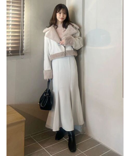 MERCURYDUO(マーキュリーデュオ)の「バックレースアップストレッチマーメイドスカート(スカート・レディース・アイボリー/ブラック・SMALL/MEDIUM)」の4枚目の写真