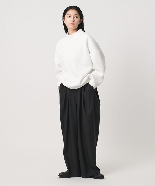MARW UNITED ARROWS(マルゥ ユナイテッドアローズ)の「<MARW UNITED ARROWS>ボトルネック ダンボール プルオーバー(スウェット・レディース・ブラック/ダークブラウン/ホワイト・FREE)」の9枚目の写真