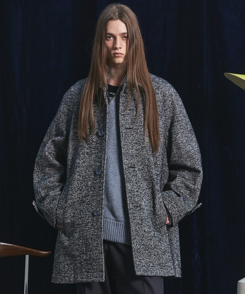 MAISON SPECIAL(メゾンスペシャル)の「《UNISEX》【イタリアンデッドストックファブリック】プライムオーバーラグランスリーブハーフコート/【Italian Dead Stock Fabric】Prime-Over Raglan-sleeve Half Coat【MAISON SPECIAL/メゾンスペシャル】(ステンカラーコート・メンズ・ベージュ/レッド/ブラック/ダークブラック/ブラウン・0/1/2)」の3枚目の写真
