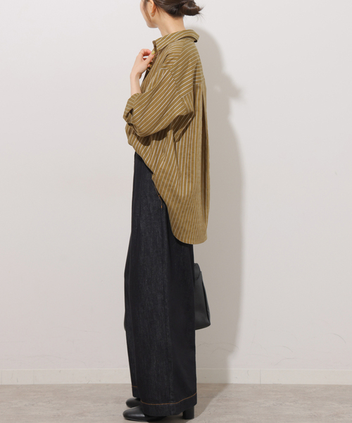 JOURNAL STANDARD relume(ジャーナルスタンダード レリューム)の「ニュアンスカラーストライプシャツ(シャツ/ブラウス・レディース・ネイビー/ブラウン/カーキ・FREE)」の11枚目の写真