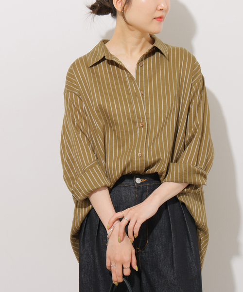 JOURNAL STANDARD relume(ジャーナルスタンダード レリューム)の「ニュアンスカラーストライプシャツ(シャツ/ブラウス・レディース・ネイビー/ブラウン/カーキ・FREE)」の13枚目の写真