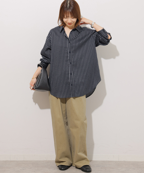 JOURNAL STANDARD relume(ジャーナルスタンダード レリューム)の「ニュアンスカラーストライプシャツ(シャツ/ブラウス・レディース・ネイビー/ブラウン/カーキ・FREE)」の17枚目の写真