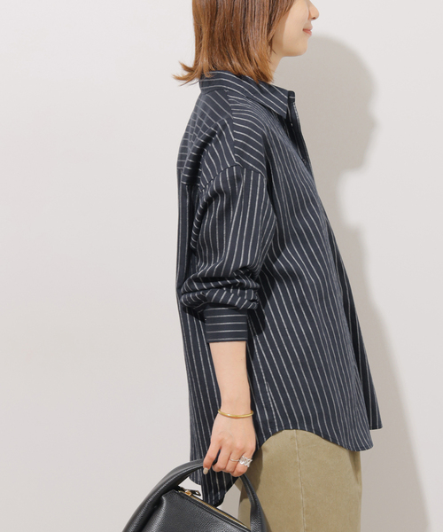 JOURNAL STANDARD relume(ジャーナルスタンダード レリューム)の「ニュアンスカラーストライプシャツ(シャツ/ブラウス・レディース・ネイビー/ブラウン/カーキ・FREE)」の22枚目の写真