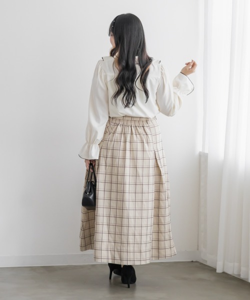 CLETTE（クレット）の「配色リボンフリルブラウス（シャツ/ブラウス・レディース・ホワイト/ブラック/ピンクベージュ・LL/4L/3L）」の10枚目の写真