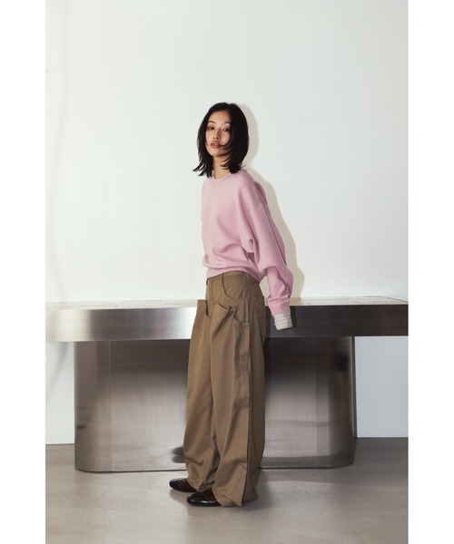 Knuth Marf(クヌースマーフ)の「cling draped pants(unisex)(その他パンツ・レディース・ブラック/ブラウン・SMALL/MEDIUM/X-SMALL)」の5枚目の写真