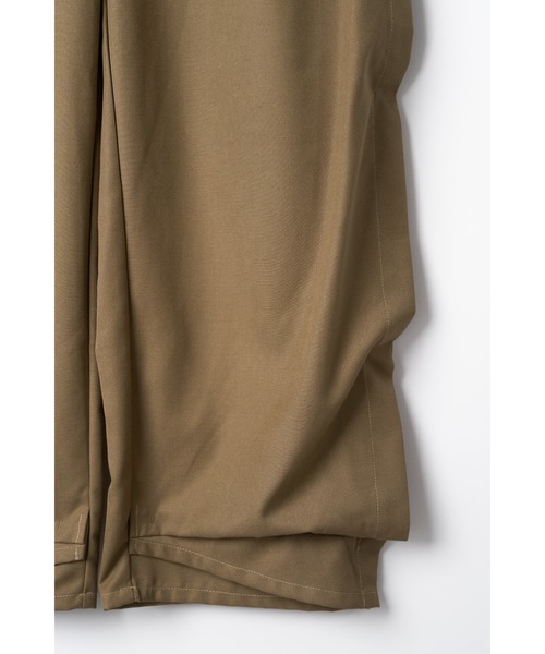 Knuth Marf(クヌースマーフ)の「cling draped pants(unisex)(その他パンツ・レディース・ブラック/ブラウン・SMALL/MEDIUM/X-SMALL)」の13枚目の写真