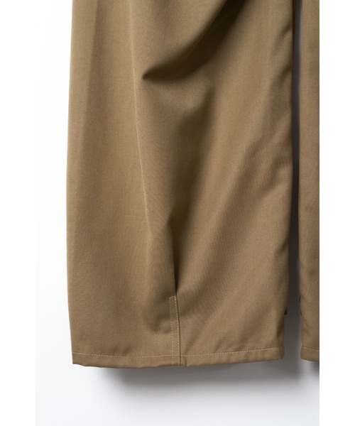 Knuth Marf(クヌースマーフ)の「cling draped pants(unisex)(その他パンツ・レディース・ブラック/ブラウン・SMALL/MEDIUM/X-SMALL)」の14枚目の写真
