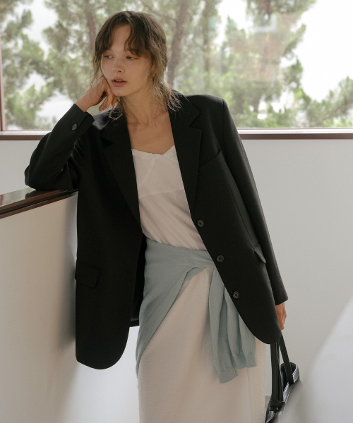 TILL I DIE（ティルアイダイ）の「Wool blend tailored jacket [TIFA06JK05]_Black（テーラードジャケット・レディース・ブラック・FREE）」の2枚目の写真