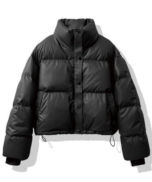 ADDITION STORE(アディションストア)の「フェイクラムレザータッチ ショートレングス ファイバーダウン スタンドジャケット / 中綿ブルゾン(ダウンジャケット/コート・レディース・グリーン/ブラック/ブラウン・MEDIUM/SMALL/LARGE)」の2枚目の写真