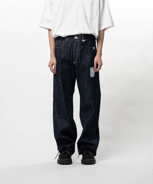 MIHARAYASUHIRO(ミハラヤスヒロ)の「【in・stru(men-tal)./ インストールメンタル】ONE WASHED SELVAGE DENIM STRAIGHT PANTS(デニムパンツ・メンズ・ブラック/インディゴブルー・44/46)」の1枚目の写真