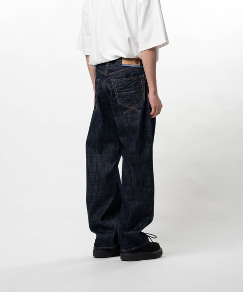 MIHARAYASUHIRO(ミハラヤスヒロ)の「【in・stru(men-tal)./ インストールメンタル】ONE WASHED SELVAGE DENIM STRAIGHT PANTS(デニムパンツ・メンズ・ブラック/インディゴブルー・44/46)」の6枚目の写真