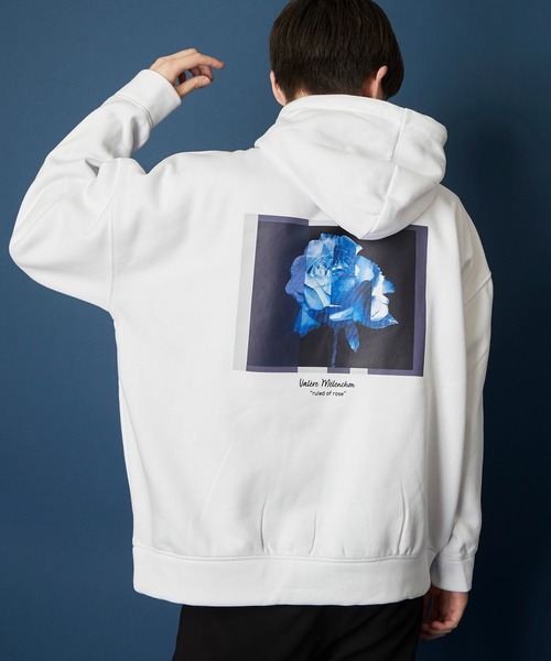 unrelaxing(アンリラクシング)の「オーバーサイズビッグスウェットパーカー ユニセックス(パーカー・メンズ・グレー/ホワイト/ブラック/ネイビー/ブラウン/ベージュ/レッド/グリーン/ワイン/ライトピンク/オレンジ/サックスブルー/パープル/ホワイト系その他2/ブラック系その他2/ブルー系その他3/グレー系その他2/レッド系その他4/ホワイト系その他4/グレー系その他4/ブラック系その他4/ブルー系その他6/レッド系その他3/オレンジ系その他/ピンク系その他3/グリーン系その他2/ブルー系その他4/レッド系その他2/ブラック系その他3/ピンク系その他2/ホワイト系その他3/ブラック系その他/ホワイト系その他/グレー系その他3/グレー系その他/ブルー系その他/ピンク系その他/グリーン系その他/パープル系その他/レッド系その他/ブルー系その他2/グレー系その他5/ブルーグラス/グリーン系その他4/オリーブドラブ/チョコ/レッドパープル/ライトグレー/レディッシュグレー/ダークブルー/C/ダークオリーブ/ブラック×グリーン/ブラック系その他6/ダークカーキ/B/ブラック×ピンク/A/ブルー系その他7/ブラウン系その他4/トップグレー/ホワイト×ブルー/クリーム/モカ/ブラウン系その他2/グレー系その他6/ブラウン系その他5/アッシュグレー/グリーン×ピンク/グレイッシュブルー/その他2/グレー×サックスブルー/ライトアッシュグレー/ブラック×ブルー/ホワイト×ピンク/オリーブ/ダークグリーン/アーミー/カーキ/White/Black/グレー×ピンク/ブラック×レッド/パープル系その他5/サンドベージュ/ライトベージュ/オートミール/ライラック/ライトパープル/ベージュ系その他5/ミックスグレー/タン/杢グレー/ヘザーグレー/霜降りグレー/パープル系その他6/ラベンダー/グレー×ホワイト/クリアグリーン/グリーン系その他3/ミント/エメラルド/ブラウン系その他6/ライトグリーン/ブラウン系その他3/ウィート/ブラック系その他5/ブラックミックス/モスグリーン/ライム/セージグリーン/ベージュ×ブラック/ホワイト系その他5/チャコール/ホワイト×レッド/LT.Gray/ホワイト系その他7/グレー系その他7/ホワイト×ブラック/その他4/その他3/ブラック×ブラック/ブルーグレー/ホワイト×エメラルドグリーン/ライトブルーグレー/プラム/ベージュ系その他6/ホワイト系その他6/チャコールグレー×ブラック/ケリーグリーン/バイオレット/ブルー系1/ブルー系/ネイビー系8/ネイビー系9/ネイビー系7/ネイビー系6/その他10/その他14/その他13/その他12/その他11/その他15/ホワイト系3/ホワイト系4/ホワイト系2/ホワイト系1/ブラック系/ホワイト系9/ホワイト系8/ホワイト系7/ホワイト系6/ホワイト系5/ブラック系6/ブラック系5/ブラック系4/ブラック系3/ブラック系2/ブラック系1/ライトグレー系2/ライトグレー系1/ライトグレー系/ブラック系9/ブラック系8/ブラック系7/ライトグレー系4/ライトグレー系3/その他18/その他17/その他16/ホワイト系/その他19/ブルー系2/ブルー系8/ブルー系7/ブルー系6/ブルー系5/ブルー系4/ブルー系3/ピンク系6/ピンク系4/ピンク系3/ピンク系2/ブルー系9/ピンク系1/ピンク系9/ピンク系8/ピンク系7/グレー系/ライトグレー系9/ライトグレー系8/ライトグレー系7/ライトグレー系6/ライトグレー系5/グレー系6/グレー系5/グレー系4/グレー系3/グレー系2/グレー系1/ベージュ系2/ベージュ系1/グレー系9/ベージュ系/グレー系8/グレー系7/ベージュ系7/ベージュ系6/ベージュ系5/ベージュ系4/ベージュ系3/ライトグリーン系2/ライトグリーン系1/ライトグリーン系/ベージュ系9/ベージュ系8/ライトグリーン系9/ライトグリーン系8/ライトグリーン系7/ライトグリーン系6/ライトグリーン系4/ライトグリーン系3/ネイビー系5/ネイビー系4/ネイビー系3/ネイビー系2/ネイビー系1/ネイビー系/ピンク系5/ライトグリーン系5・MEDIUM/SMALL/LARGE/X-LARGE/2/3/L size/M size/FREE)」の4枚目の写真