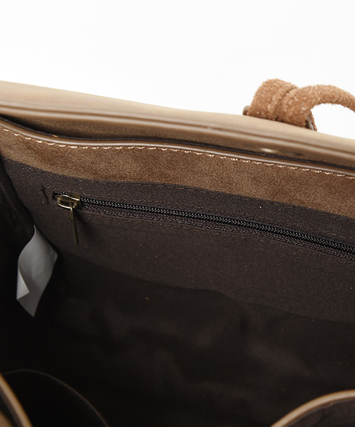 Luz Llena(ラズレナ)の「アコーディオン・クラシックショルダーバッグ◆(ショルダーバッグ・レディース・ブラック/グレイッシュベージュ・フリ-)」の10枚目の写真