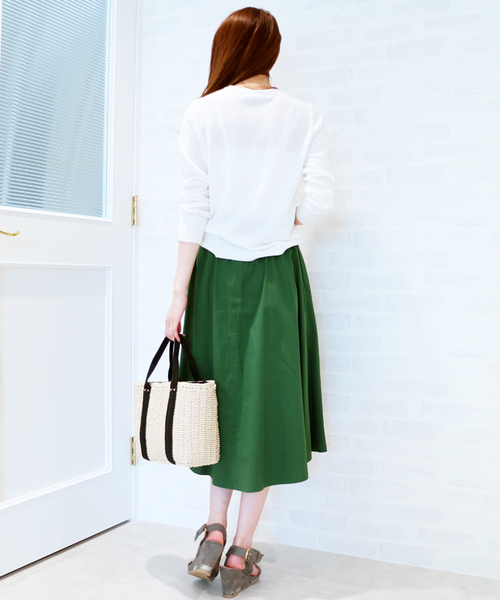 N.(N. Natural Beauty Basic)(エヌエヌナチュラルビューティーベーシック)の「UVハイゲージテンジクニットカーディガン(カーディガン/ボレロ・レディース・ピンク/ホワイト/イエロー/ブラック・MEDIUM)」の14枚目の写真