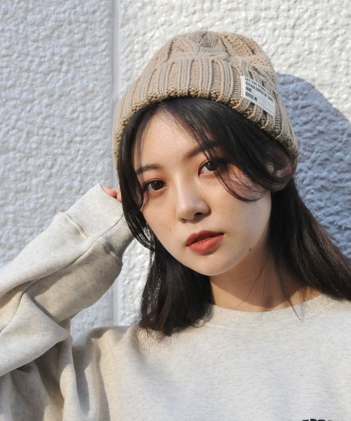 ZIP FIVE（ジップファイブ）の「【ZIP FIVE】ニットキャップ / ニット帽 / ケーブル（ニットキャップ/ビーニー・レディース・ブラック/ネイビー/ブラウン/グレー/レッド/オリーブ/ピンク/オレンジ/アイボリー/マスタード/ブラック系その他/杢グレー/グレー系その他/ベージュ系その他/ブルー系その他/キャメル/ワイン/レンガ/チャコール/ベージュ系その他2/パープル/グレイッシュベージュ/スモークグレー/グリーン/ブルー・FREE）」の11枚目の写真
