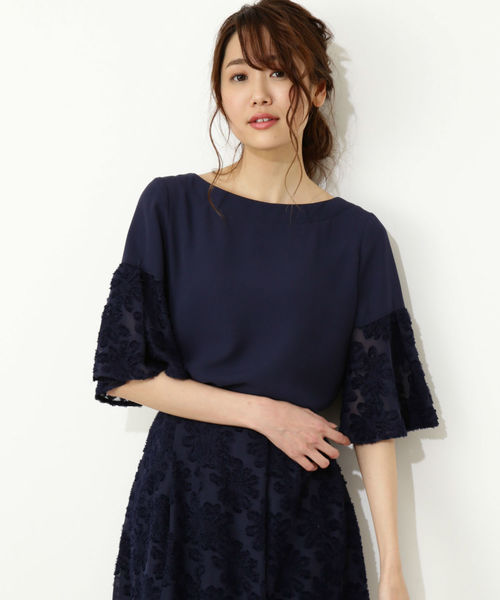 NATURAL BEAUTY BASIC（ナチュラルビューティーベーシック）の「◆カットジャガードブラウス【セットアップ対応商品】（シャツ/ブラウス・レディース・ホワイト系その他/ネイビー/グリーン・MEDIUM/SMALL）」の3枚目の写真