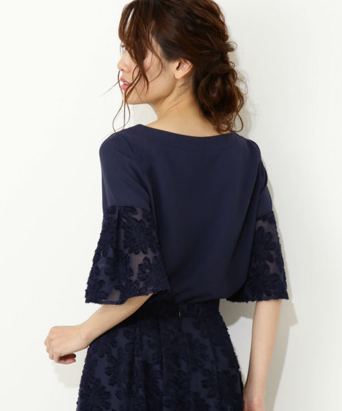 NATURAL BEAUTY BASIC（ナチュラルビューティーベーシック）の「◆カットジャガードブラウス【セットアップ対応商品】（シャツ/ブラウス・レディース・ホワイト系その他/ネイビー/グリーン・MEDIUM/SMALL）」の13枚目の写真