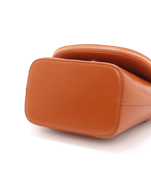 CIAOPANIC（チャオパニック）の「ラウンドジップカメラバッグ（ショルダーバッグ・レディース・キャメル/ブラウン・FREE）」の18枚目の写真