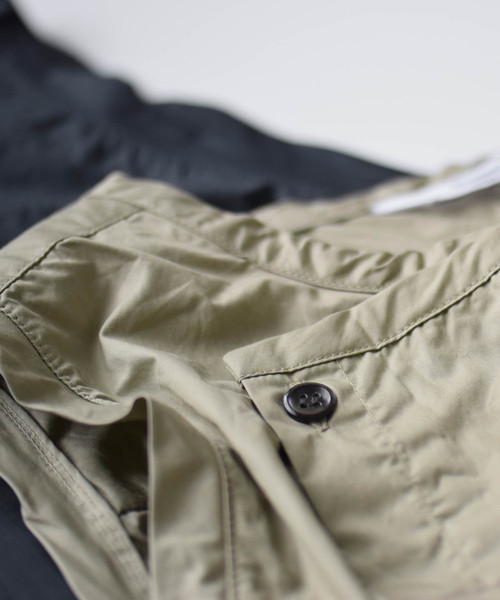 UNIVERSAL TISSU（ユニヴァーサルティシュ）の「「universaltissu / ユニヴァーサルティシュ」コットンタイプライターオリガミオールインワン（つなぎ/オールインワン・レディース・ブラック/ネイビー/ベージュ・FREE）」の9枚目の写真