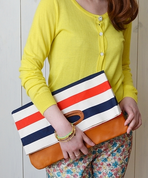 SHIPS（シップス）の「AMIACALVA for SHIPS: パターン/キャンバス×栃木レザー 二つ折り/クラッチバッグ■（クラッチバッグ・メンズ・カモフラージュ/マルチ/ホワイト系その他/ネイビー/その他/ブルー・ONE SIZE）」の14枚目の写真