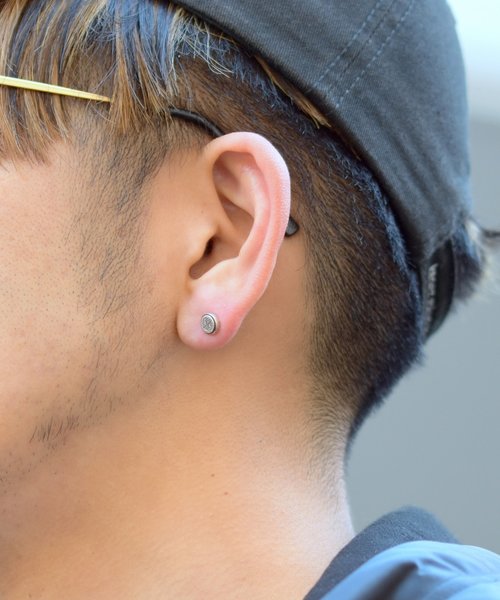 Lh Progresso Lion Progresso Heart ライオンハート のファッション カービングサークルピアス Type A ピアス 片耳用 Lion