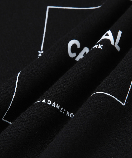 ADAM ET ROPE'(アダムエロペ)の「【CANAL NEWYORK】別注 SQUARE HOODY(パーカー・メンズ・ホワイト/ブラック・M/L/X-LARGE)」の7枚目の写真