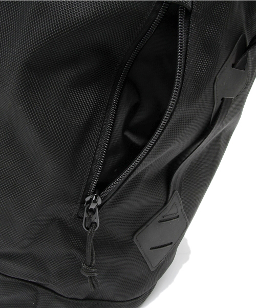 NEW ERA（ニューエラ）の「WEGO/リュックサック（バックパック/リュック・メンズ・ブラック・FREE）」の9枚目の写真