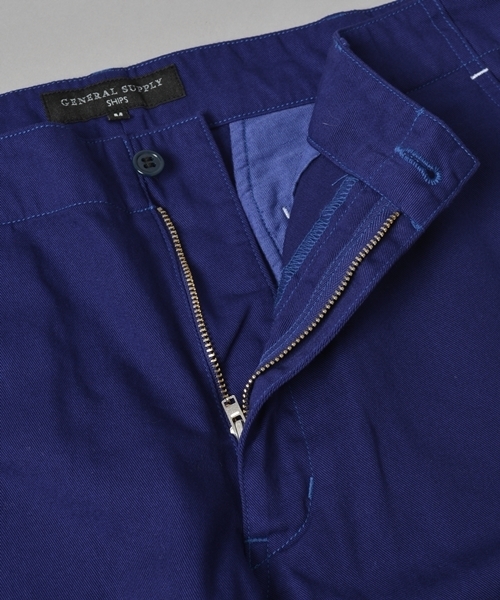 SHIPS GENERAL SUPPLY（シップスジェネラルサプライ）の「SGS: オーバーダイ バミューダショーツ■（チノパンツ・メンズ・ブルー・X-LARGE/LARGE/MEDIUM/SMALL）」の7枚目の写真