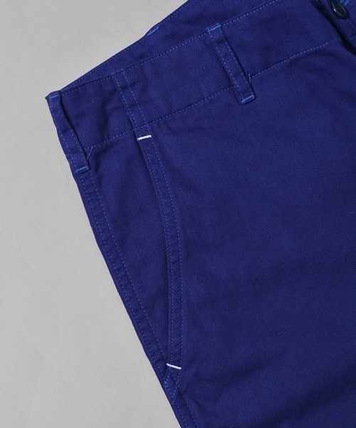 SHIPS GENERAL SUPPLY（シップスジェネラルサプライ）の「SGS: オーバーダイ バミューダショーツ■（チノパンツ・メンズ・ブルー・X-LARGE/LARGE/MEDIUM/SMALL）」の6枚目の写真