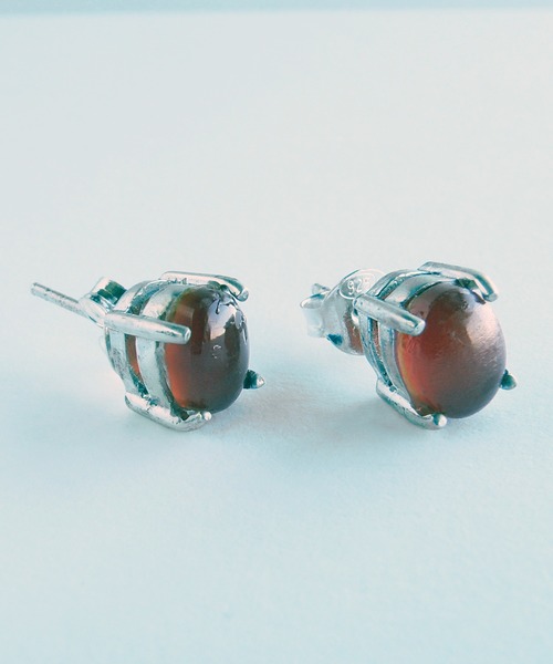 TONE SELECT GOODS(トーンセレクトグッズ)の「【925 SILVER ACC】天然石オーバルピアスSV925(OG)(ピアス(両耳用)・レディース・ホワイト/ブラック/ブラウン/グリーン・FREE)」の3枚目の写真