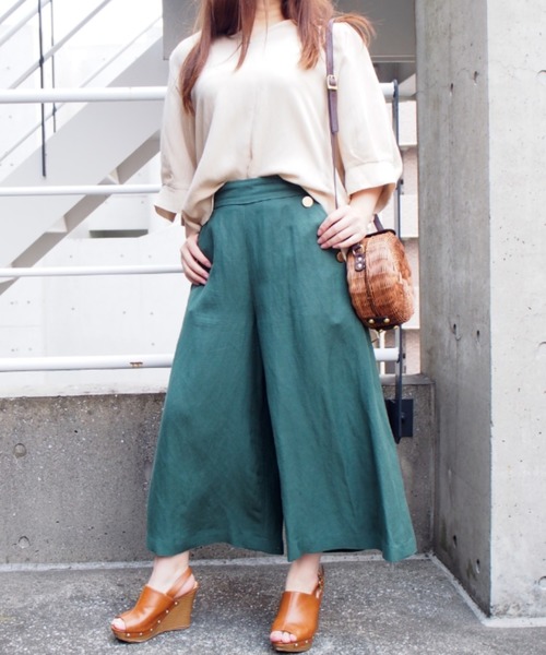 INTERPLANET（インタープラネット）の「ＢＡＣＫリボンブラウス（シャツ/ブラウス・レディース・ライム/ベージュ/ブラック/オフホワイト・FREE）」の17枚目の写真