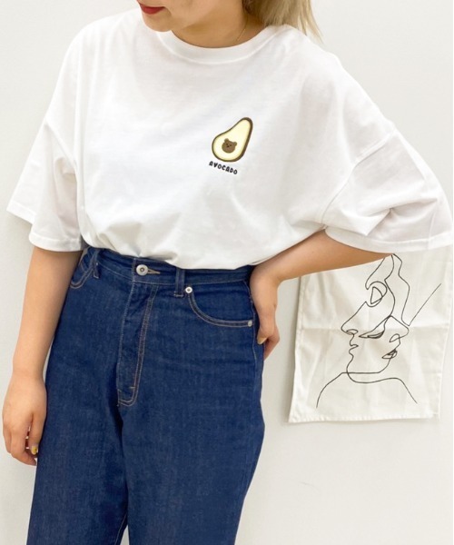 apres jour（アプレジュール）の「アボカドベアーT【ZOZOTOWN限定アイテム】（Tシャツ/カットソー・レディース・ブラック/グレー系その他/チャコールグレー/ホワイト系その他/その他/ライトホワイト/ホワイト系その他2/ダークグレー/グレー/ホワイト/スモークグレー/オフホワイト・フリー）」の14枚目の写真