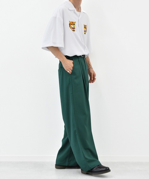 kutir（クティール）の「１タックワイドストレートパンツ（その他パンツ・メンズ・ダークグリーン/ブラック/モカ・MEDIUM/SMALL/LARGE）」の11枚目の写真