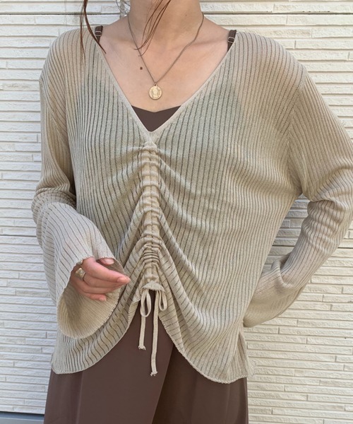 CLEA(クレア)の「ドロストシアーニット(ニット/セーター・レディース・ブラック/ベージュ/グレイッシュベージュ/ホワイト・FREE)」の1枚目の写真