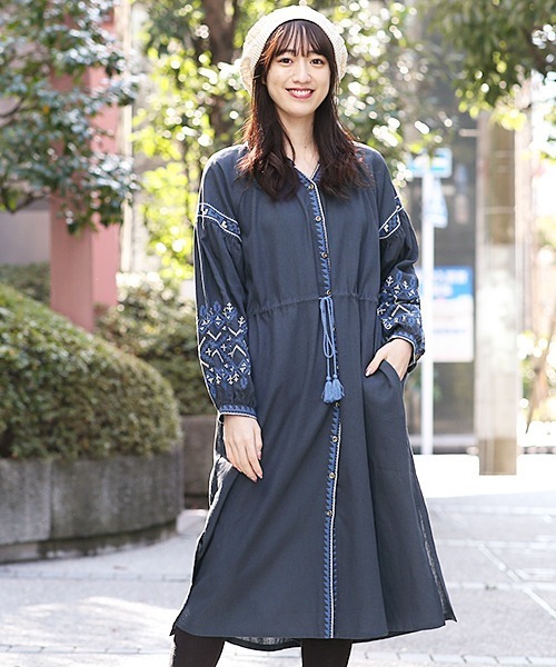 ワンピース ドレス クロス刺繍ガウンワンピース ワンピース チチカカ チチカカ のファッション