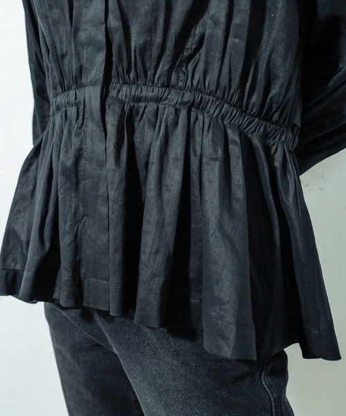 mystic（ミスティック）の「ドロストペプラムシャツ（シャツ/ブラウス・レディース・ブラック/ベージュ/オフホワイト/ライトグレー・FREE）」の16枚目の写真