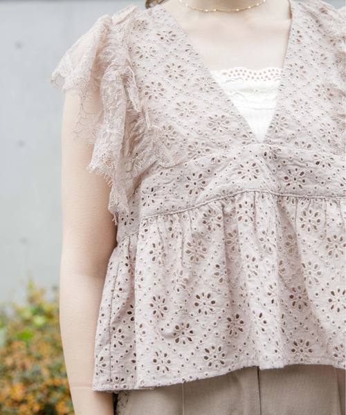 flower（フラワー）の「クリアリーカットワークトップ（シャツ/ブラウス・レディース・アイボリー/ブラウン/ブルー・FREE）」の20枚目の写真