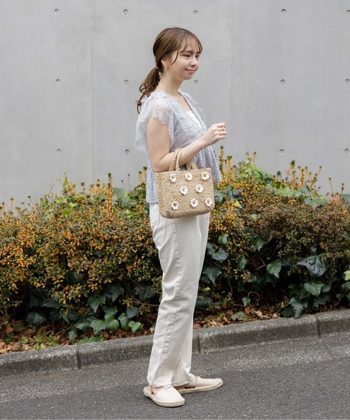 flower（フラワー）の「クリアリーカットワークトップ（シャツ/ブラウス・レディース・アイボリー/ブラウン/ブルー・FREE）」の16枚目の写真