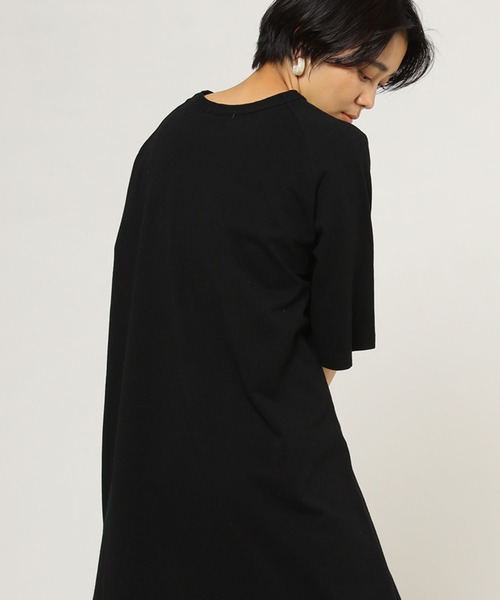 FRANKLIN & MARSHALL（フランクリンマーシャル）の「FRANKLIN ＆ MARSHALL/フランクリンマーシャル 別注コットンビッグTワンピース（ワンピース・レディース・ブラック/ホワイト・マルチサイズ）」の19枚目の写真