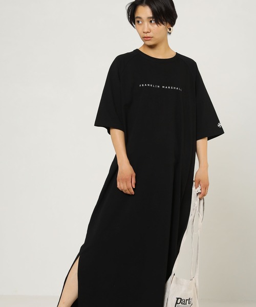 FRANKLIN & MARSHALL（フランクリンマーシャル）の「FRANKLIN ＆ MARSHALL/フランクリンマーシャル 別注コットンビッグTワンピース（ワンピース・レディース・ブラック/ホワイト・マルチサイズ）」の20枚目の写真