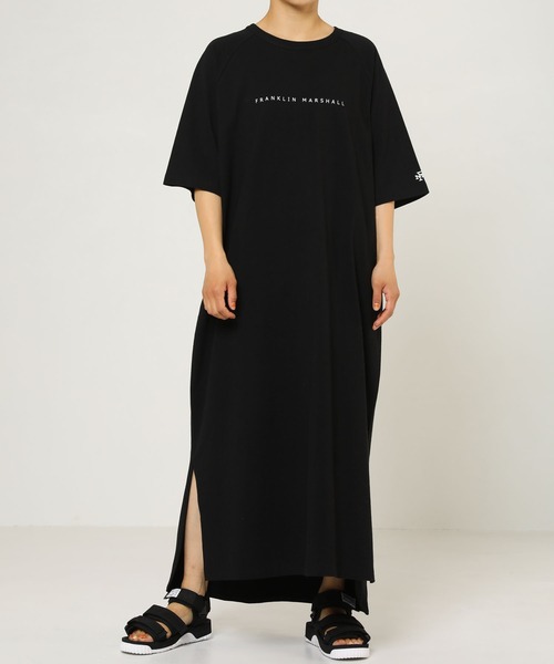 FRANKLIN & MARSHALL（フランクリンマーシャル）の「FRANKLIN ＆ MARSHALL/フランクリンマーシャル 別注コットンビッグTワンピース（ワンピース・レディース・ブラック/ホワイト・マルチサイズ）」の3枚目の写真