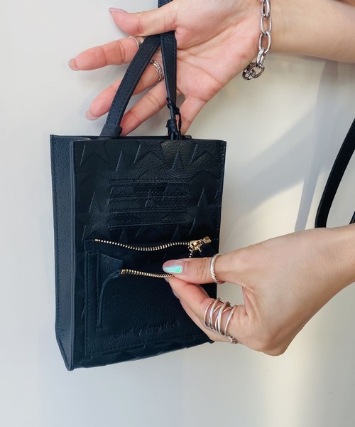 atneK（アトネック）の「【atneK by Scrap Book】星型押しウォレットショルダー（ショルダーバッグ・レディース・ブラック系その他・FREE）」の10枚目の写真