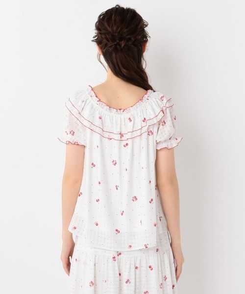 LODISPOTTO(ロディスポット)の「ギンガムチェリーオフショルブラウス(シャツ/ブラウス・レディース・ホワイト/ブラック・MEDIUM)」の10枚目の写真