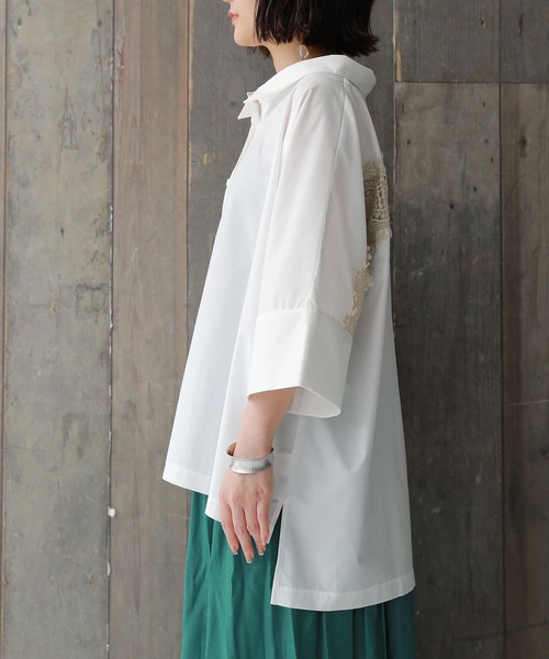 n'OrLABEL（ノアールレーベル）の「【廃盤】『配色バックレースドルマンシャツ』（シャツ/ブラウス・レディース・ブラック/オフホワイト/カーキ・FREE）」の9枚目の写真