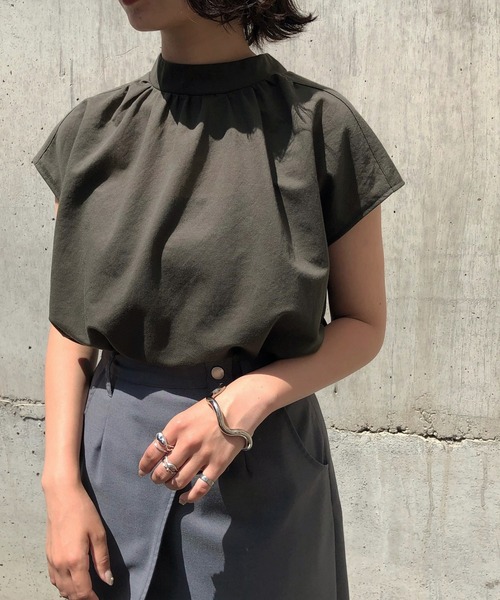 &g'aime（アンジェム）の「【&g'aime】リネンライクシアーギャザートップス（Tシャツ/カットソー・レディース・ホワイト/ブラック/カーキ・FREE）」の7枚目の写真